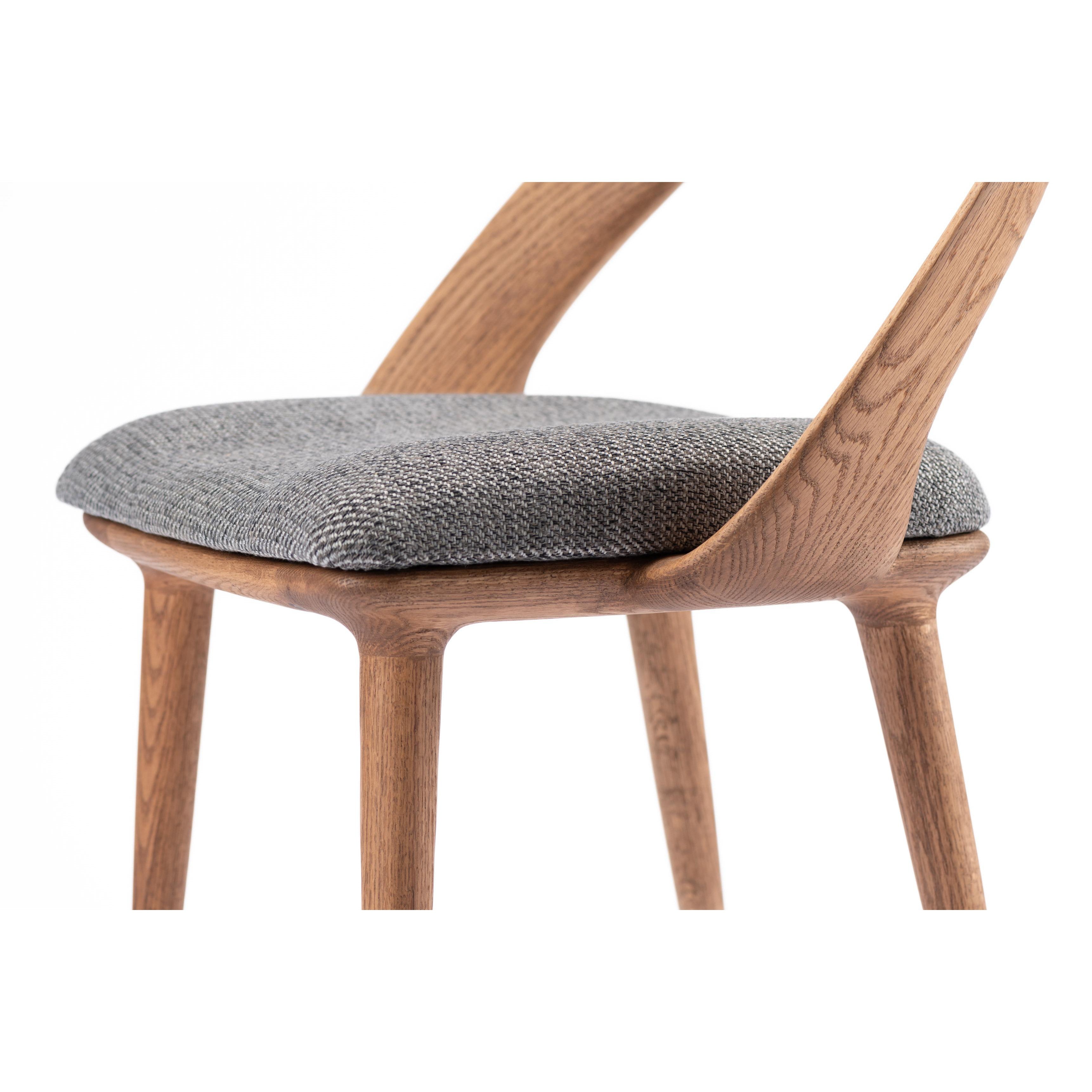 U-Dining chair-flitch and grain