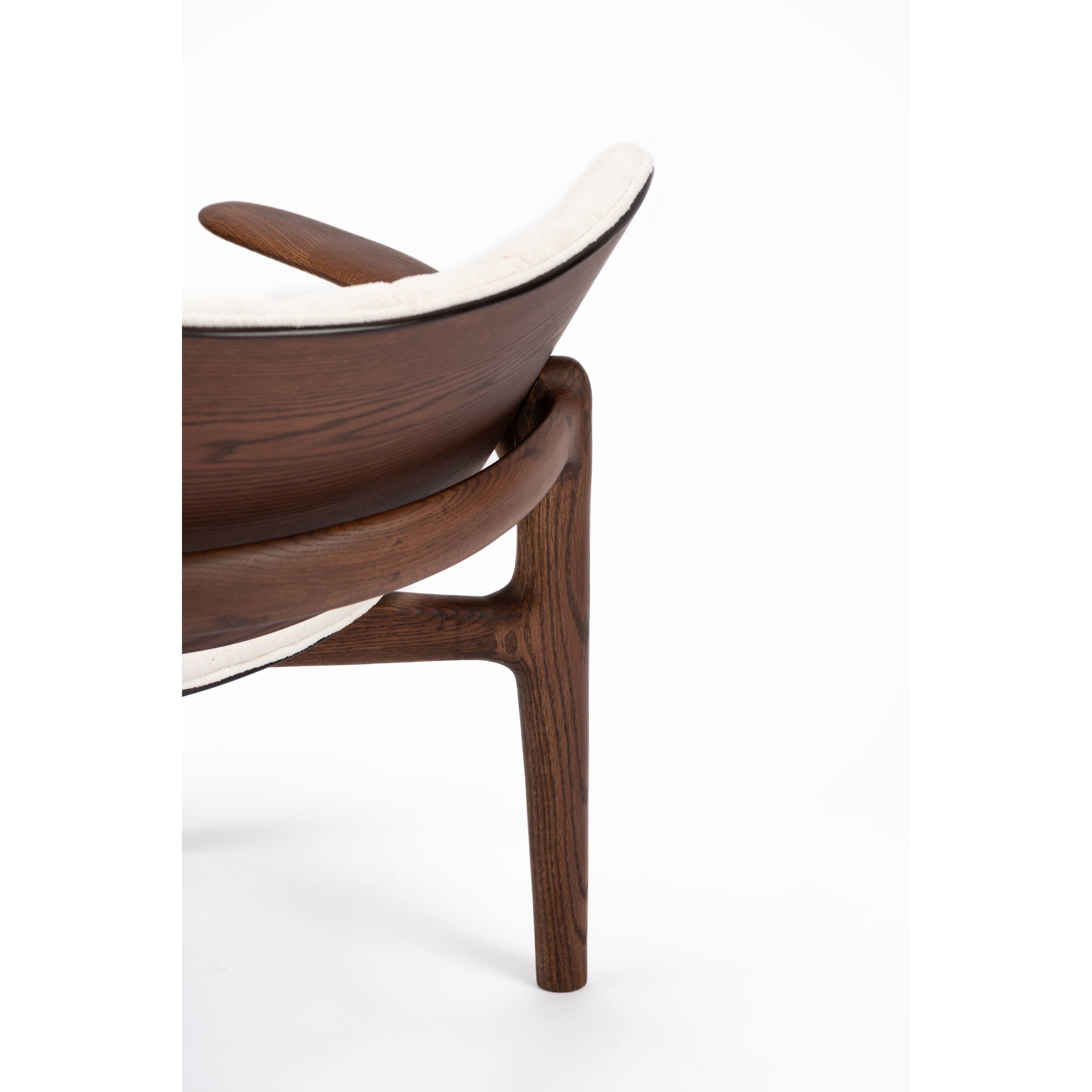 Remi Arm Chair-flitch and grain