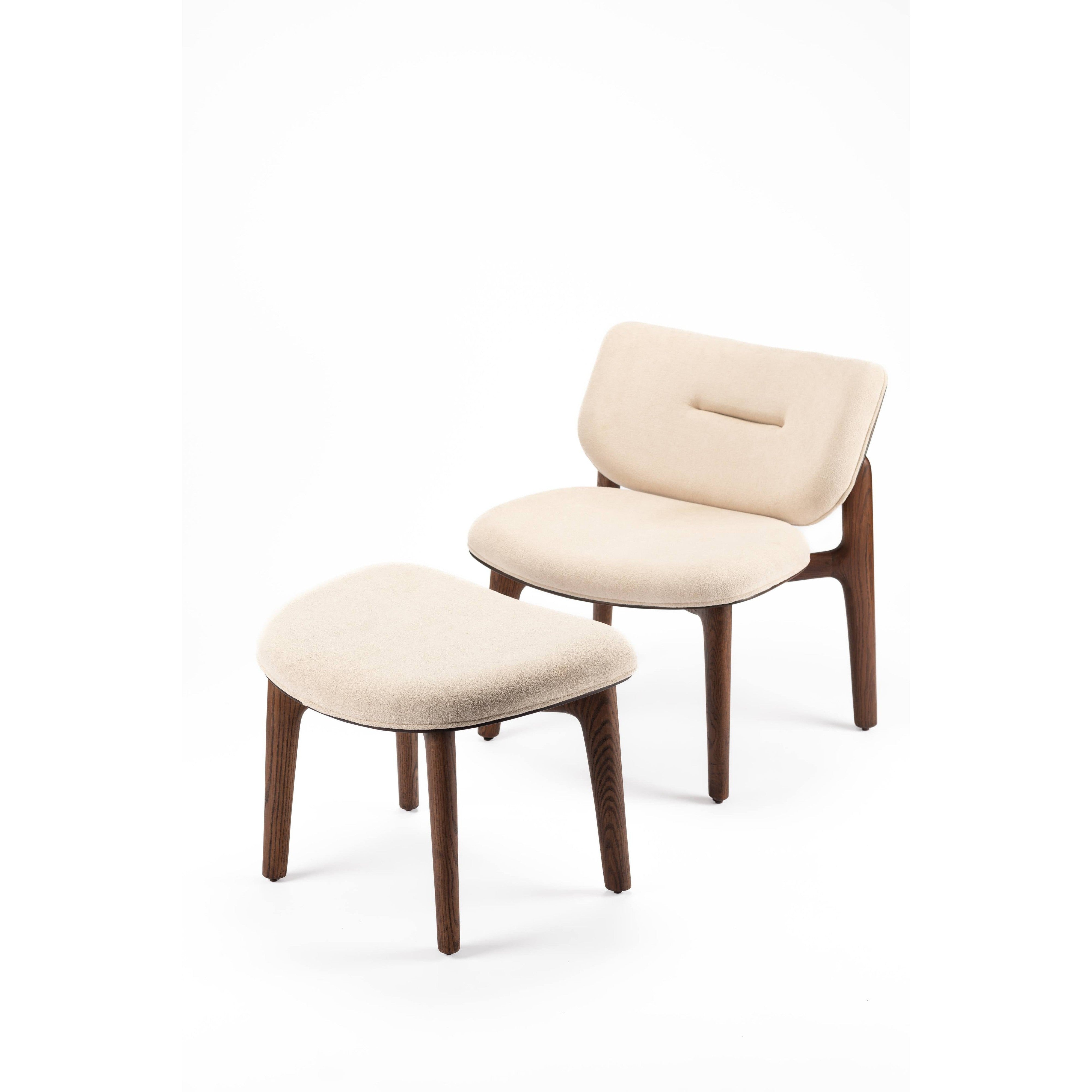 Remi Armless Chair-flitch and grain