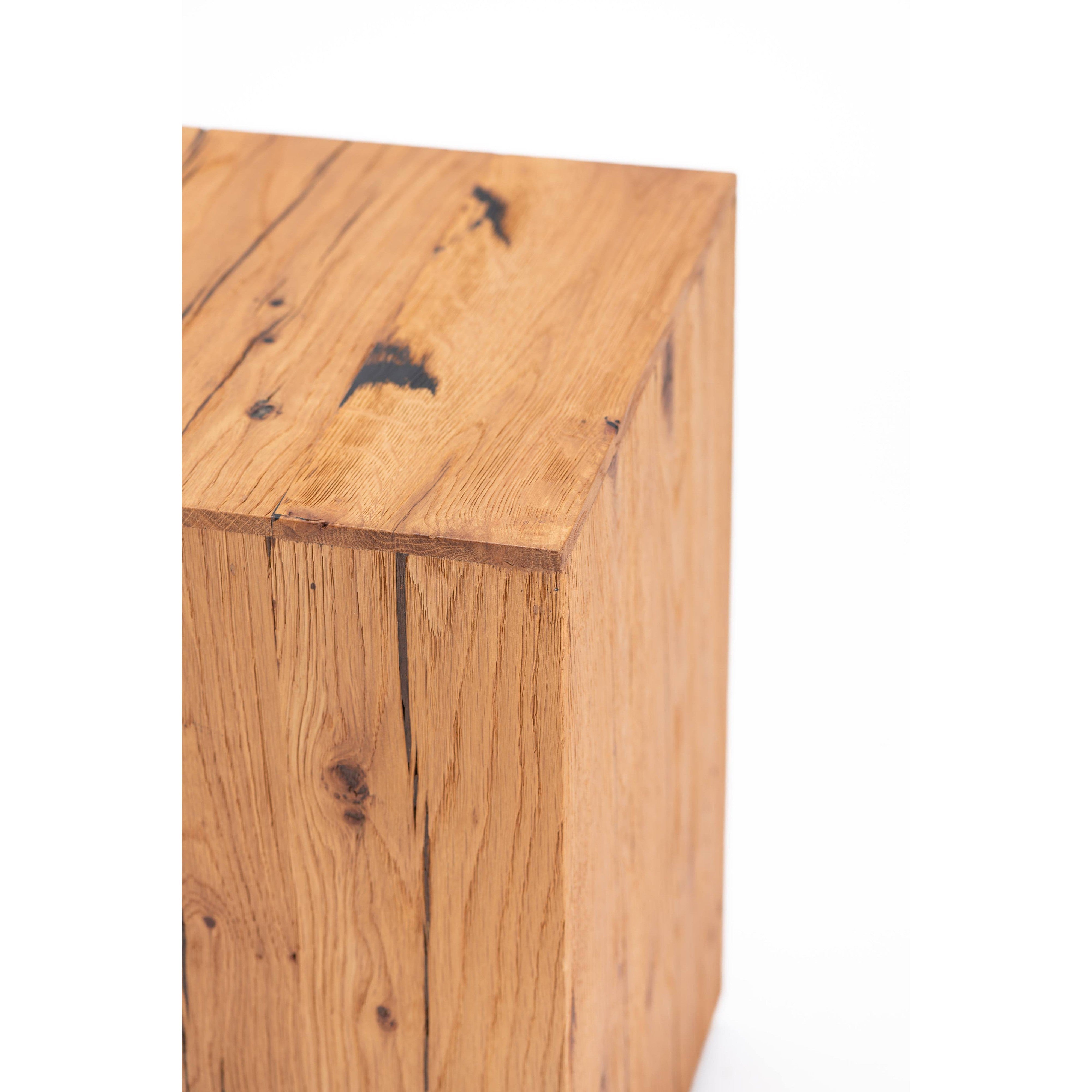 Reclaimed Oak Side Table-flitch and grain