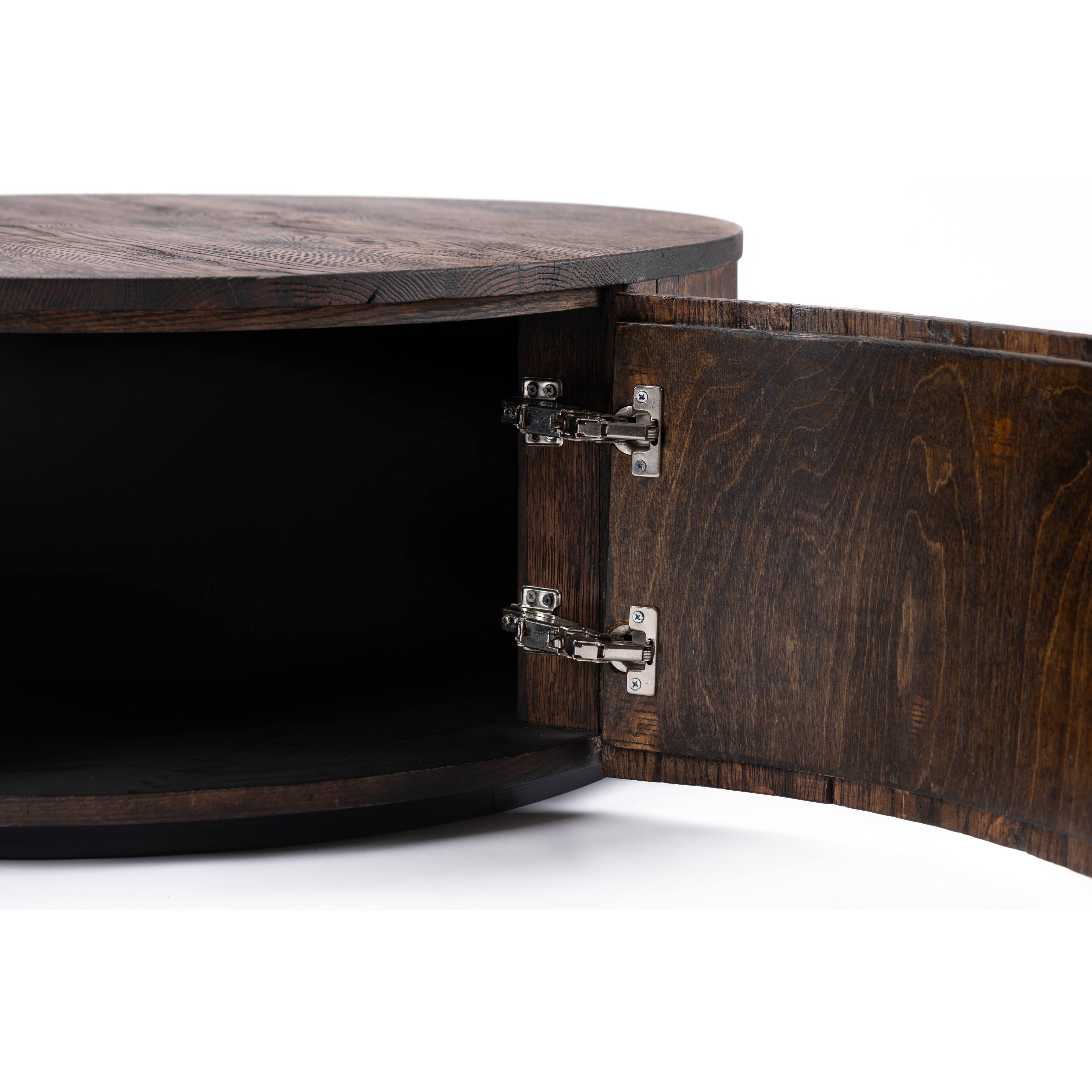 Round Reclaimed coffee table-flitch and grain
