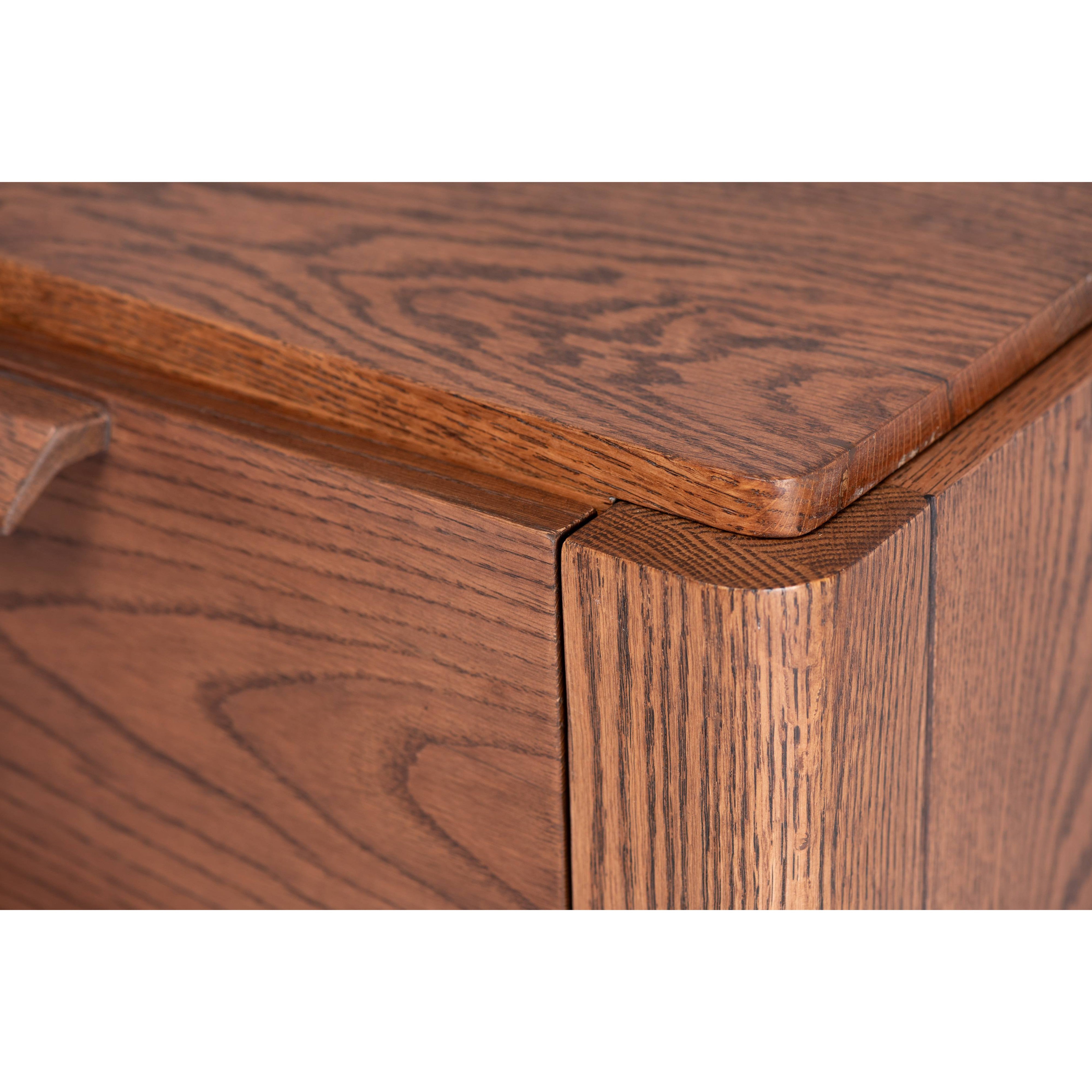 Linea Buffet-flitch and grain