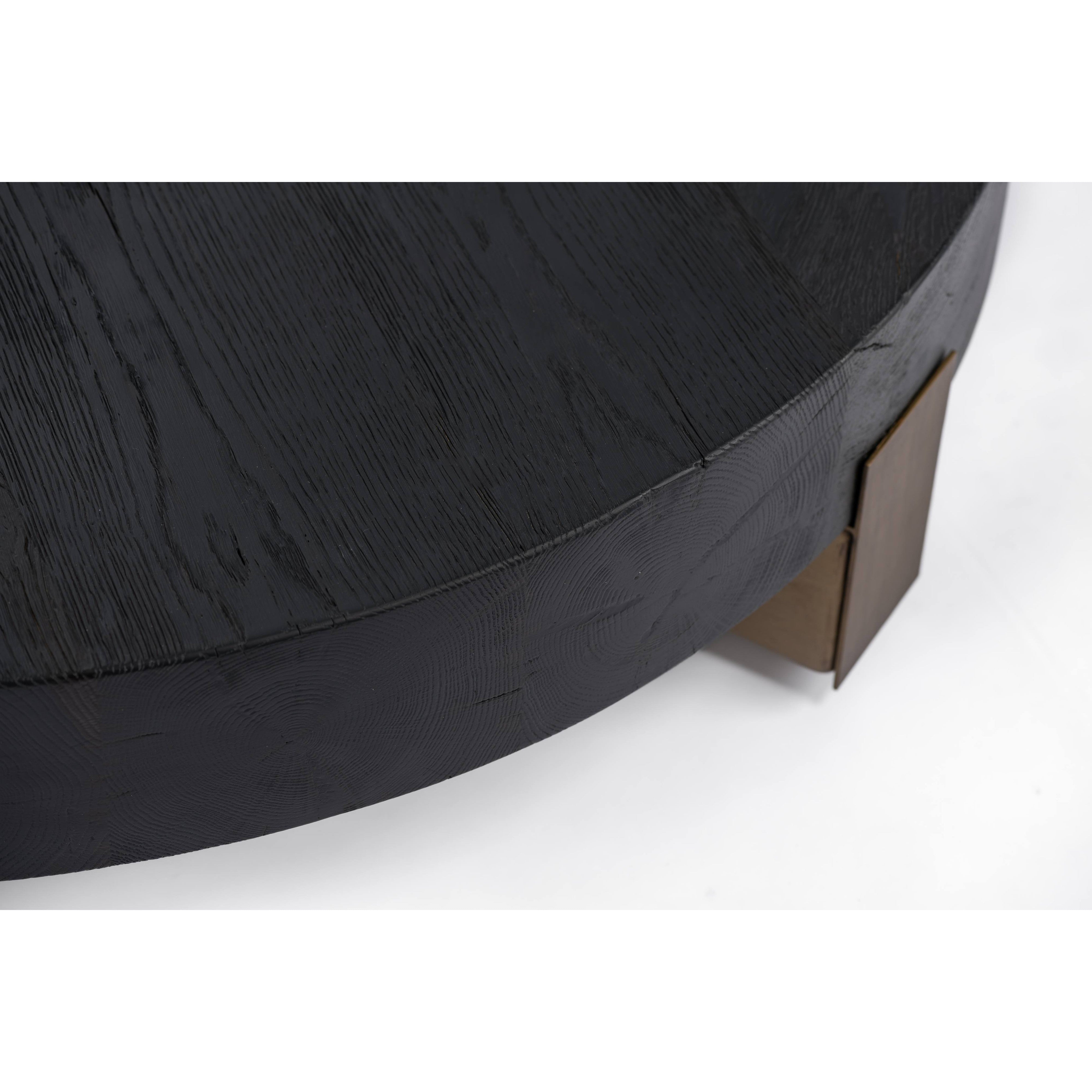 Bold coffee table-flitch and grain