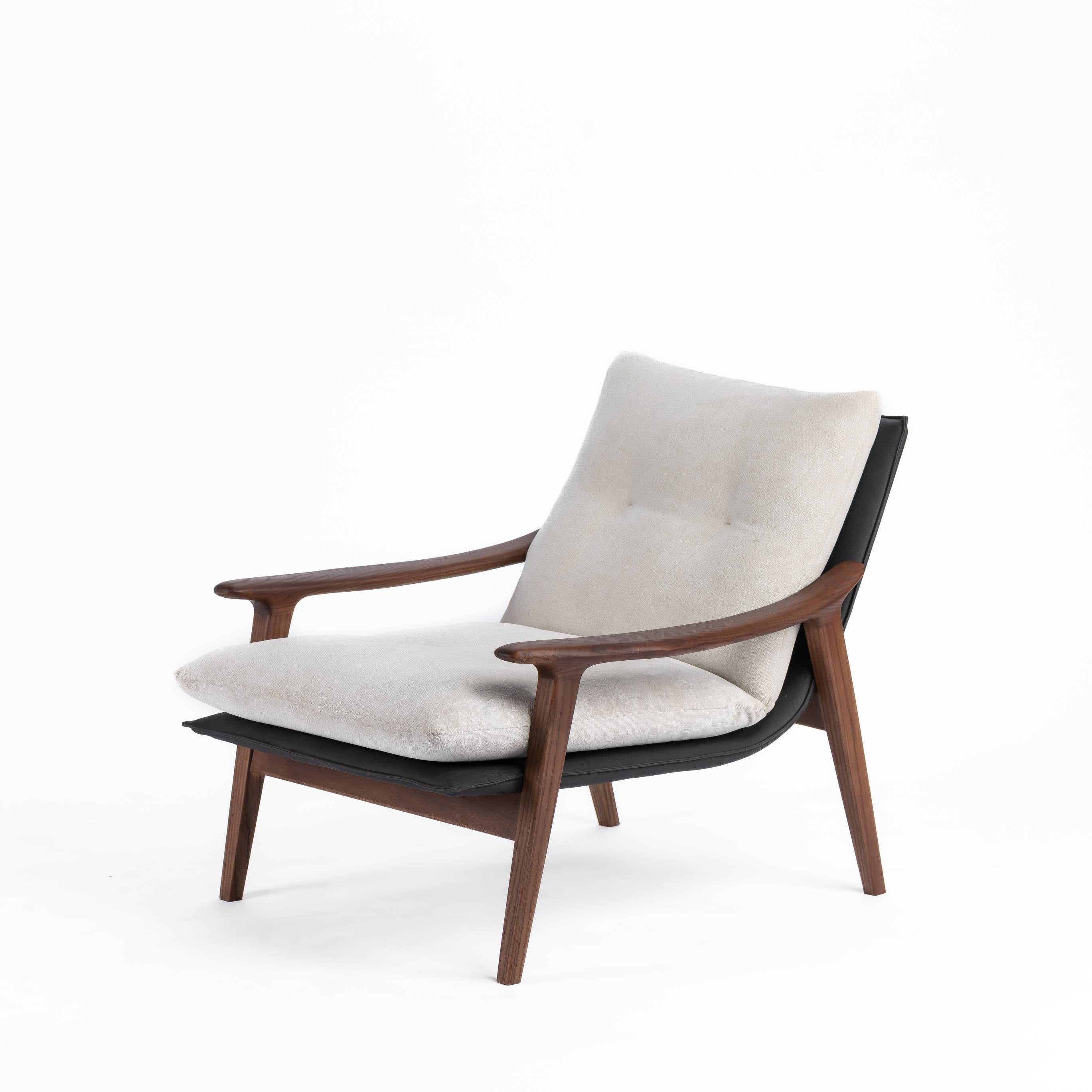 Lacoste Leather Arm Chair-flitch and grain