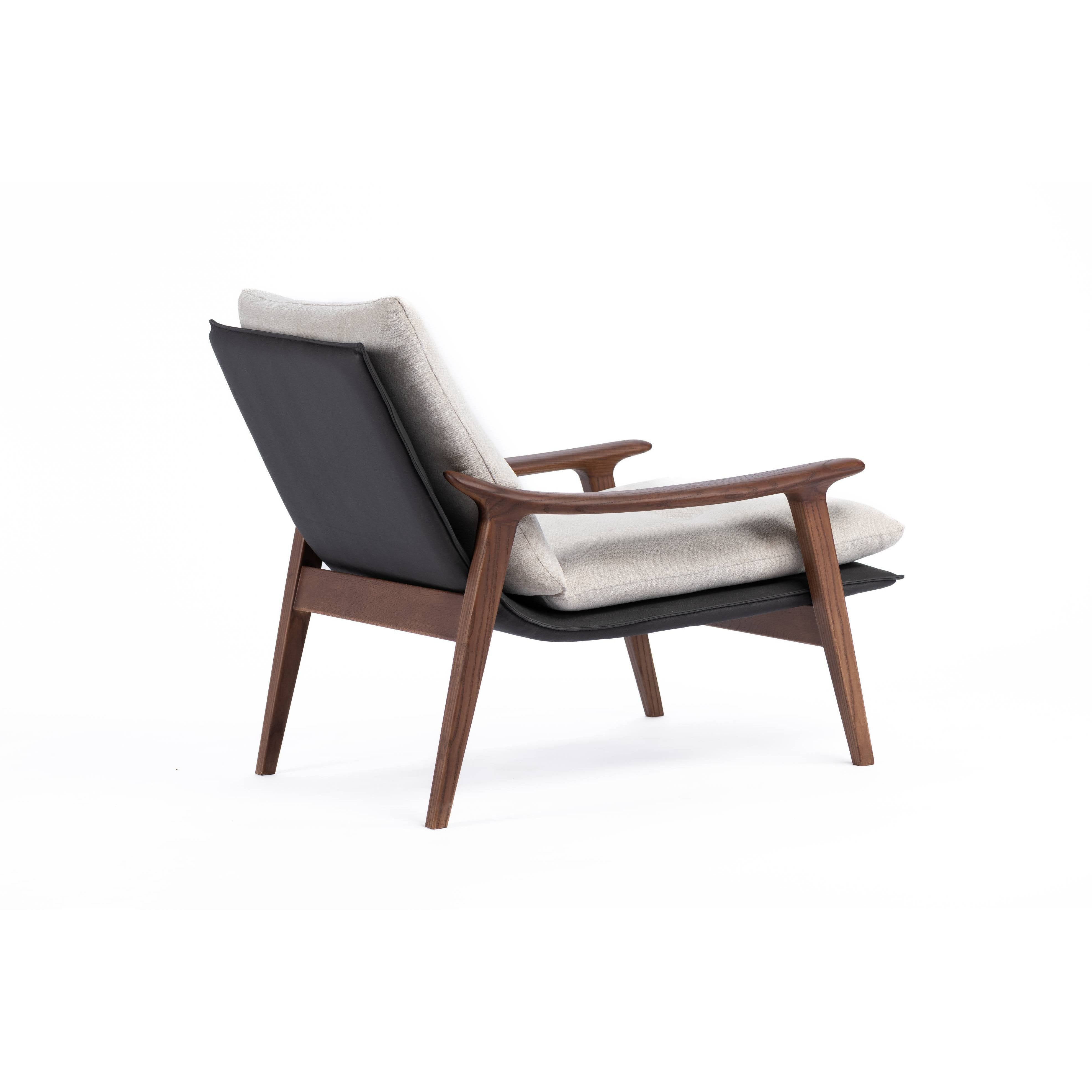 Lacoste Leather Arm Chair-flitch and grain